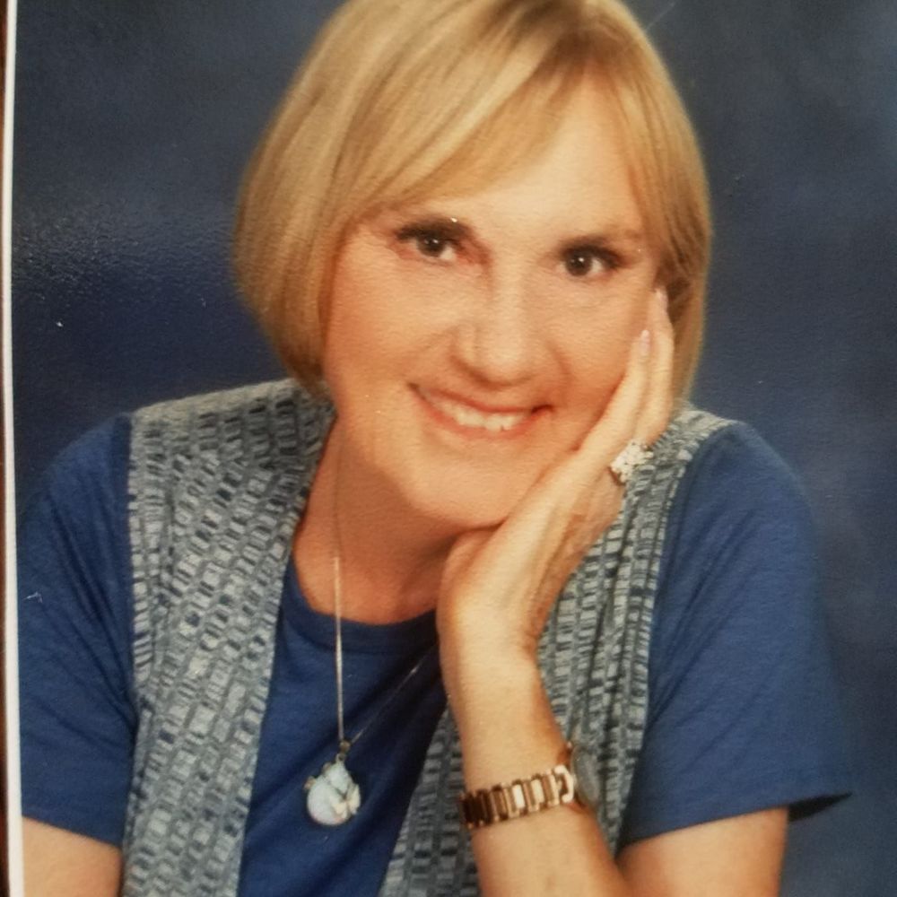 Meet your Posher, Connie